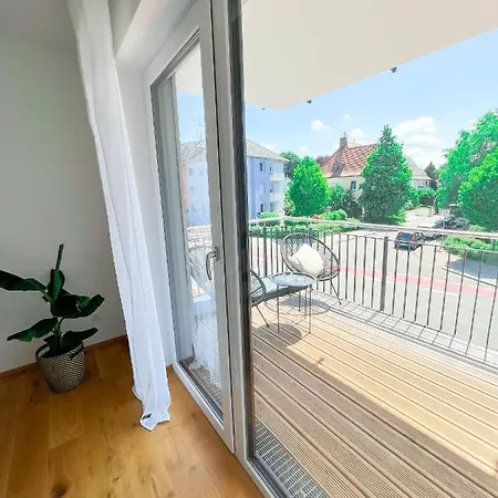 Apartment Sunset Club - L Balkon - Kueche - Parkplatz