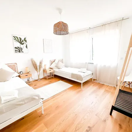 Apartment Sunset Club - L Balkon - Kueche - Parkplatz