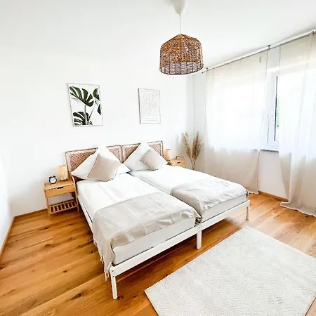 Sunset Club - L Balkon - Kueche - Parkplatz Apartment Memmingen
