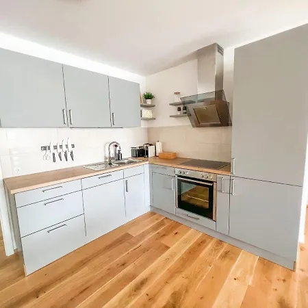 Sunset Club - L Balkon - Kueche - Parkplatz Apartment