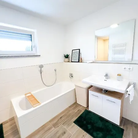 Apartment Sunset Club - L Balkon - Kueche - Parkplatz Memmingen